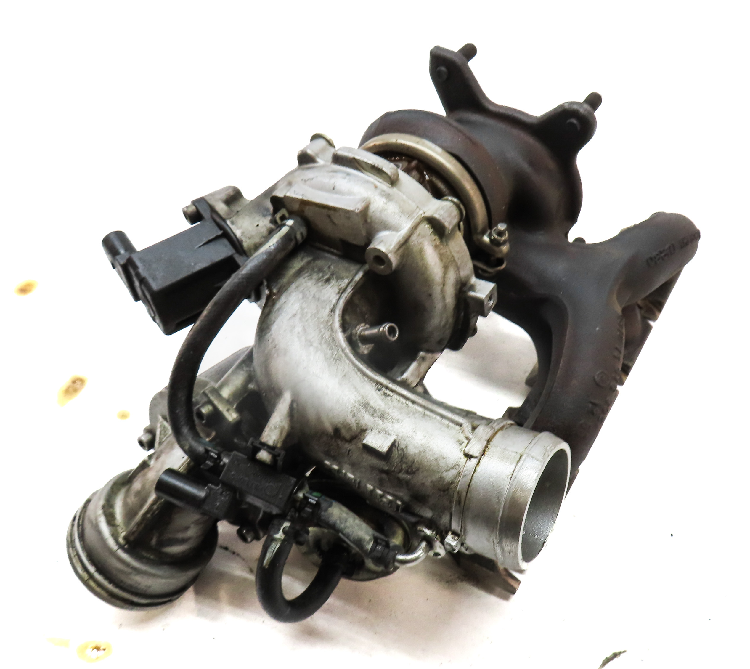 12-18 AUDI Q3 (8U) BEETLE JETTA TIGUAN 2.0L TURBO ENGINE TURBOCHARGER ASSEMBLY — exact item pictured
